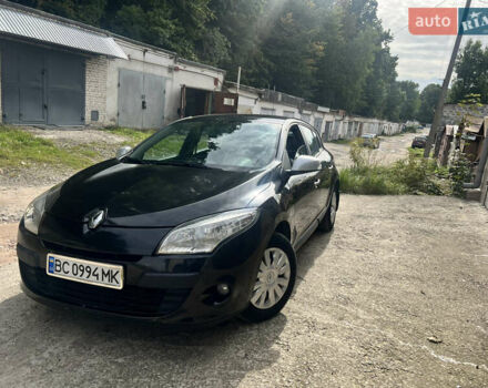 Рено Меган 2009 в Львове на Automoto.ua Черный Рено Меган, объемом двигателя 1.46 л и пробегом 224 тыс. км за 5800 $, фото 27 на Automoto.ua