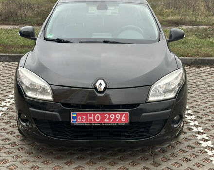 Чорний Рено Меган, об'ємом двигуна 1.6 л та пробігом 162 тис. км за 7399 $, фото 1 на Automoto.ua