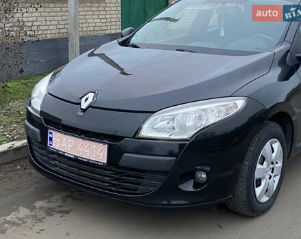 Черный Рено Меган, объемом двигателя 1.6 л и пробегом 204 тыс. км за 6500 $, фото 2 на Automoto.ua