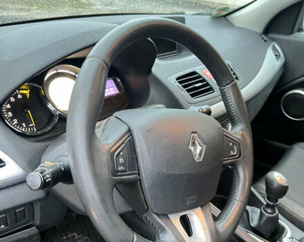 Черный Рено Меган, объемом двигателя 1.6 л и пробегом 161 тыс. км за 6150 $, фото 14 на Automoto.ua