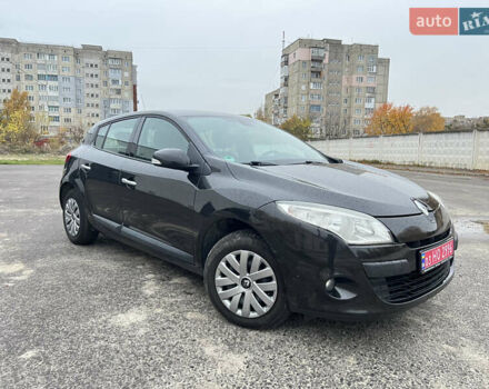 Черный Рено Меган, объемом двигателя 1.6 л и пробегом 161 тыс. км за 6150 $, фото 1 на Automoto.ua