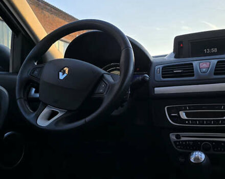 Черный Рено Меган, объемом двигателя 1.4 л и пробегом 220 тыс. км за 7200 $, фото 10 на Automoto.ua