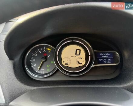 Черный Рено Меган, объемом двигателя 1.6 л и пробегом 184 тыс. км за 6950 $, фото 20 на Automoto.ua