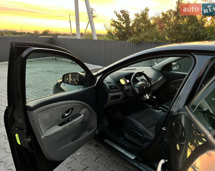 Рено Меган 2009 в Львове на Automoto.ua Черный Рено Меган, объемом двигателя 1.46 л и пробегом 224 тыс. км за 5800 $, фото 9 на Automoto.ua