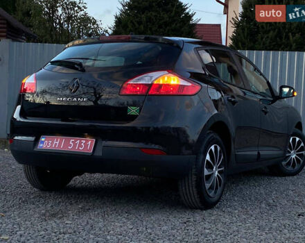 Рено Меган 2009 у Самборе на Automoto.ua Чорний Рено Меган, об'ємом двигуна 1.6 л та пробігом 208 тис. км за 6499 $, фото 34 на Automoto.ua