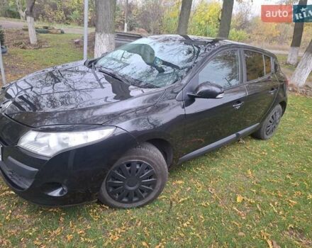 Рено Меган 2009 в Апостолове на Automoto.ua Черный Рено Меган, объемом двигателя 1.6 л и пробегом 137 тыс. км за 6800 $, фото 7 на Automoto.ua