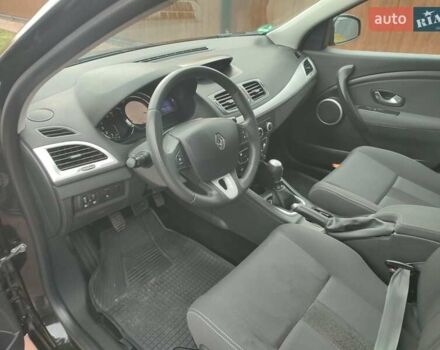 Черный Рено Меган, объемом двигателя 1.6 л и пробегом 185 тыс. км за 7200 $, фото 10 на Automoto.ua