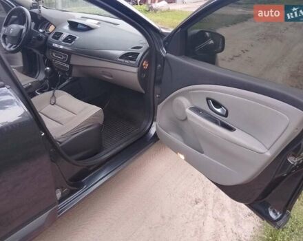 Рено Меган 2009 в Сумах на Automoto.ua Черный Рено Меган, объемом двигателя 1.4 л и пробегом 310 тыс. км за 5800 $, фото 5 на Automoto.ua