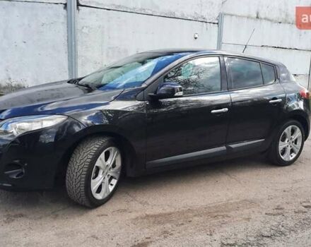 Рено Меган 2009 у Александрие на Automoto.ua Чорний Рено Меган, об'ємом двигуна 1.6 л та пробігом 138 тис. км за 7999 $, фото 5 на Automoto.ua