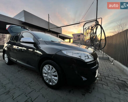Рено Меган 2009 в Львове на Automoto.ua Черный Рено Меган, объемом двигателя 1.46 л и пробегом 224 тыс. км за 5800 $, фото 5 на Automoto.ua