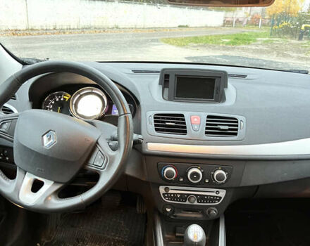 Черный Рено Меган, объемом двигателя 1.6 л и пробегом 161 тыс. км за 6150 $, фото 11 на Automoto.ua