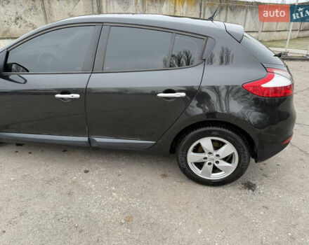 Черный Рено Меган, объемом двигателя 1.5 л и пробегом 261 тыс. км за 5500 $, фото 13 на Automoto.ua