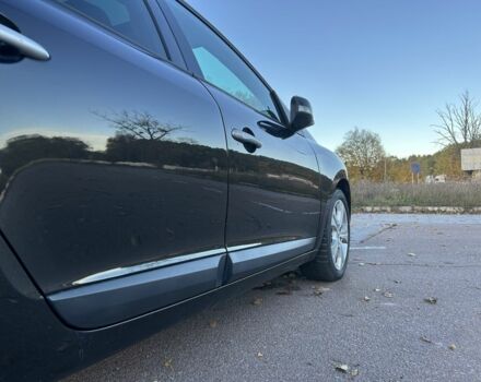 Рено Меган 2009 в Коростене на Automoto.ua Черный Рено Меган, объемом двигателя 1.9 л и пробегом 290 тыс. км за 5650 $, фото 10 на Automoto.ua