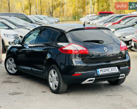 Рено Меган 2009 у Харкові на Automoto.ua Чорний Рено Меган, об'ємом двигуна 1.6 л та пробігом 184 тис. км за 7100 $, фото 10 на Automoto.ua