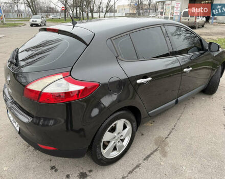 Черный Рено Меган, объемом двигателя 1.5 л и пробегом 261 тыс. км за 5500 $, фото 8 на Automoto.ua