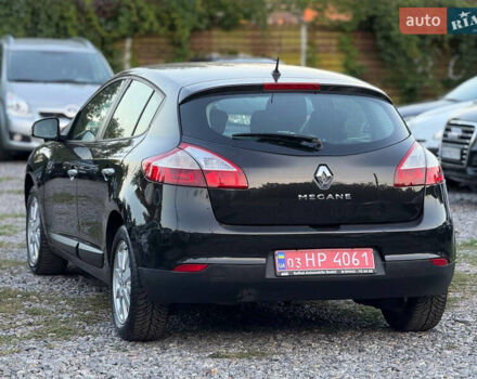 Рено Меган 2009 в Виннице на Automoto.ua Черный Рено Меган, объемом двигателя 1.6 л и пробегом 216 тыс. км за 7200 $, фото 3 на Automoto.ua