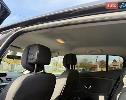 Черный Рено Меган, объемом двигателя 1.6 л и пробегом 184 тыс. км за 6950 $, фото 16 на Automoto.ua