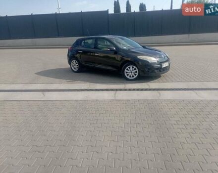 Рено Меган 2009 у Луцьку на Automoto.ua Чорний Рено Меган, об'ємом двигуна 1.46 л та пробігом 257 тис. км за 5600 $, фото 5 на Automoto.ua