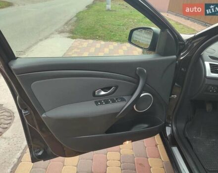 Черный Рено Меган, объемом двигателя 1.6 л и пробегом 185 тыс. км за 7200 $, фото 11 на Automoto.ua