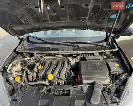 Черный Рено Меган, объемом двигателя 1.6 л и пробегом 184 тыс. км за 6800 $, фото 21 на Automoto.ua