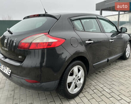 Черный Рено Меган, объемом двигателя 1.5 л и пробегом 268 тыс. км за 5300 $, фото 3 на Automoto.ua