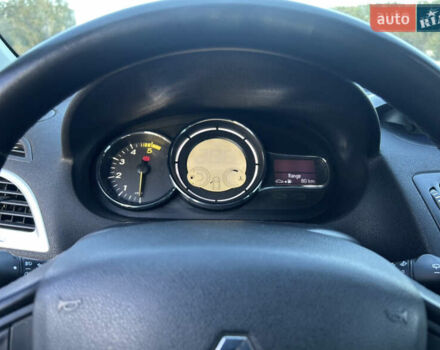 Рено Меган 2009 в Сарнах на Automoto.ua Черный Рено Меган, объемом двигателя 1.9 л и пробегом 310 тыс. км за 6200 $, фото 15 на Automoto.ua