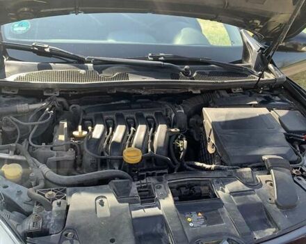 Черный Рено Меган, объемом двигателя 1.6 л и пробегом 217 тыс. км за 6500 $, фото 6 на Automoto.ua