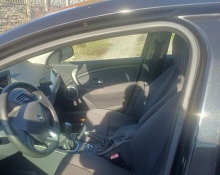 Черный Рено Меган, объемом двигателя 1.5 л и пробегом 190 тыс. км за 7500 $, фото 3 на Automoto.ua