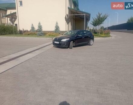 Рено Меган 2009 у Луцьку на Automoto.ua Чорний Рено Меган, об'ємом двигуна 1.46 л та пробігом 257 тис. км за 5600 $, фото 3 на Automoto.ua