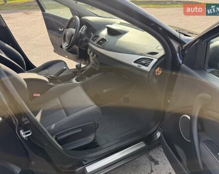 Черный Рено Меган, объемом двигателя 1.6 л и пробегом 184 тыс. км за 6950 $, фото 17 на Automoto.ua