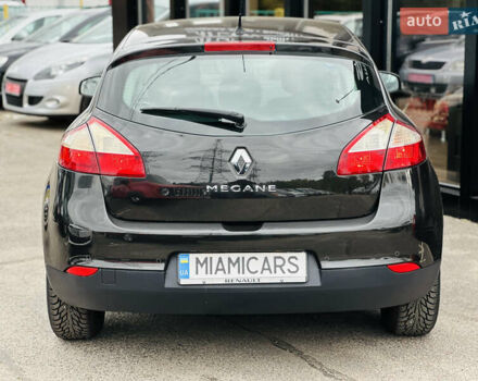 Рено Меган 2009 в Харькове на Automoto.ua Черный Рено Меган, объемом двигателя 1.6 л и пробегом 225 тыс. км за 7600 $, фото 7 на Automoto.ua
