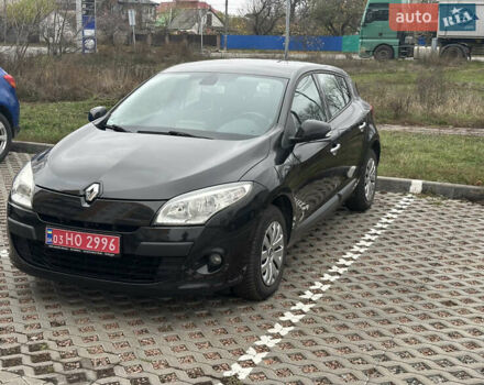 Черный Рено Меган, объемом двигателя 1.6 л и пробегом 162 тыс. км за 7399 $, фото 1 на Automoto.ua