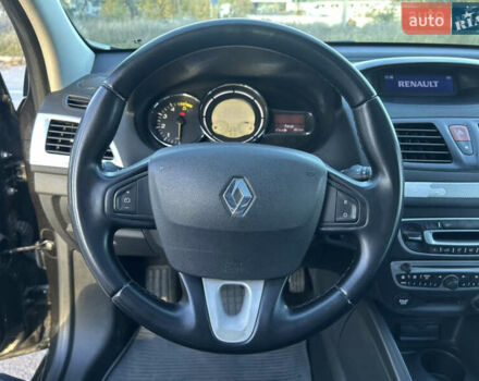 Рено Меган 2009 в Сарнах на Automoto.ua Черный Рено Меган, объемом двигателя 1.9 л и пробегом 310 тыс. км за 6200 $, фото 14 на Automoto.ua