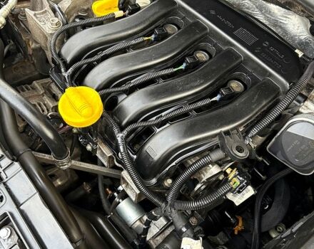 Чорний Рено Меган, об'ємом двигуна 1.6 л та пробігом 212 тис. км за 7500 $, фото 10 на Automoto.ua