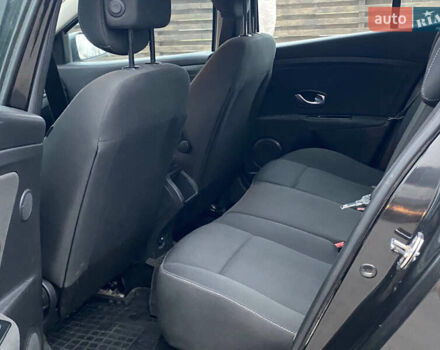 Чорний Рено Меган, об'ємом двигуна 1.6 л та пробігом 235 тис. км за 5499 $, фото 12 на Automoto.ua