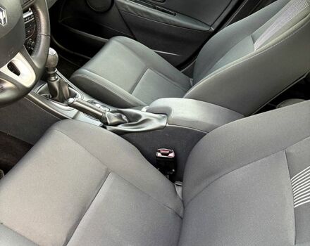 Чорний Рено Меган, об'ємом двигуна 1.6 л та пробігом 212 тис. км за 7500 $, фото 8 на Automoto.ua