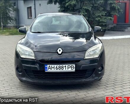 Рено Меган 2010 в Павлограде на Automoto.ua Черный Рено Меган, объемом двигателя 1.5 л и пробегом 0 тыс. км за 4800 $, фото 1 на Automoto.ua