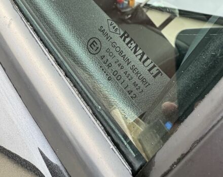 Чорний Рено Меган, об'ємом двигуна 0 л та пробігом 212 тис. км за 7500 $, фото 8 на Automoto.ua