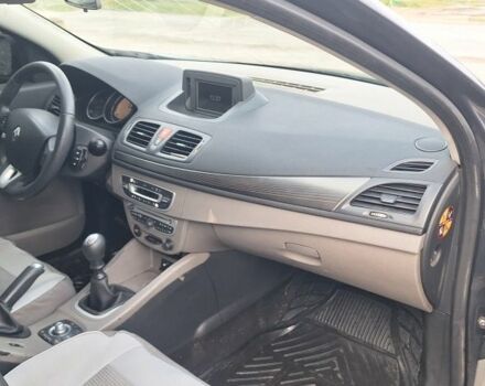 Чорний Рено Меган, об'ємом двигуна 1.5 л та пробігом 293 тис. км за 6000 $, фото 3 на Automoto.ua