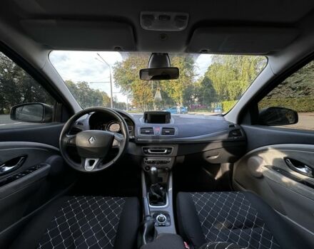 Рено Меган 2010 в Полтаве на Automoto.ua Черный Рено Меган, объемом двигателя 1.5 л и пробегом 280 тыс. км за 6300 $, фото 9 на Automoto.ua