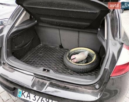 Чорний Рено Меган, об'ємом двигуна 1.6 л та пробігом 187 тис. км за 7300 $, фото 9 на Automoto.ua