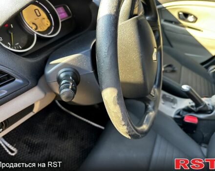 Черный Рено Меган, объемом двигателя 1.5 л и пробегом 354 тыс. км за 5200 $, фото 8 на Automoto.ua