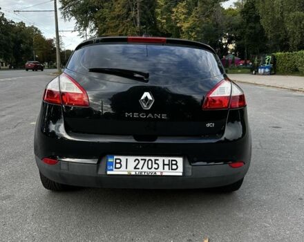 Рено Меган 2010 в Полтаве на Automoto.ua Черный Рено Меган, объемом двигателя 1.5 л и пробегом 280 тыс. км за 6300 $, фото 13 на Automoto.ua