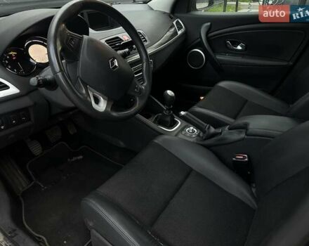 Черный Рено Меган, объемом двигателя 1.46 л и пробегом 240 тыс. км за 5900 $, фото 11 на Automoto.ua