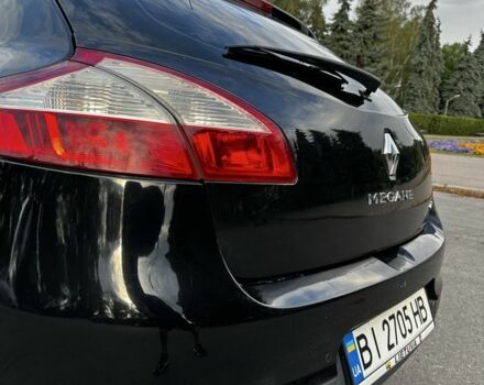 Рено Меган 2010 в Полтаве на Automoto.ua Черный Рено Меган, объемом двигателя 1.5 л и пробегом 280 тыс. км за 6300 $, фото 7 на Automoto.ua