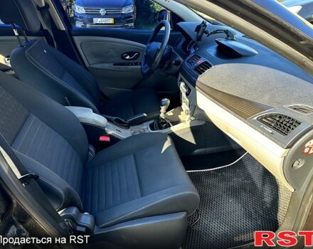 Черный Рено Меган, объемом двигателя 1.5 л и пробегом 354 тыс. км за 5200 $, фото 6 на Automoto.ua