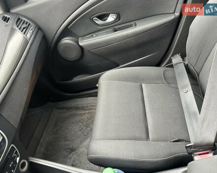 Чорний Рено Меган, об'ємом двигуна 1.5 л та пробігом 280 тис. км за 7200 $, фото 13 на Automoto.ua