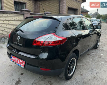 Чорний Рено Меган, об'ємом двигуна 1.6 л та пробігом 225 тис. км за 7150 $, фото 8 на Automoto.ua