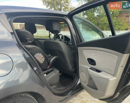 Чорний Рено Меган, об'ємом двигуна 1.5 л та пробігом 128 тис. км за 5700 $, фото 9 на Automoto.ua