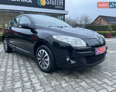 Черный Рено Меган, объемом двигателя 1.6 л и пробегом 153 тыс. км за 7200 $, фото 27 на Automoto.ua